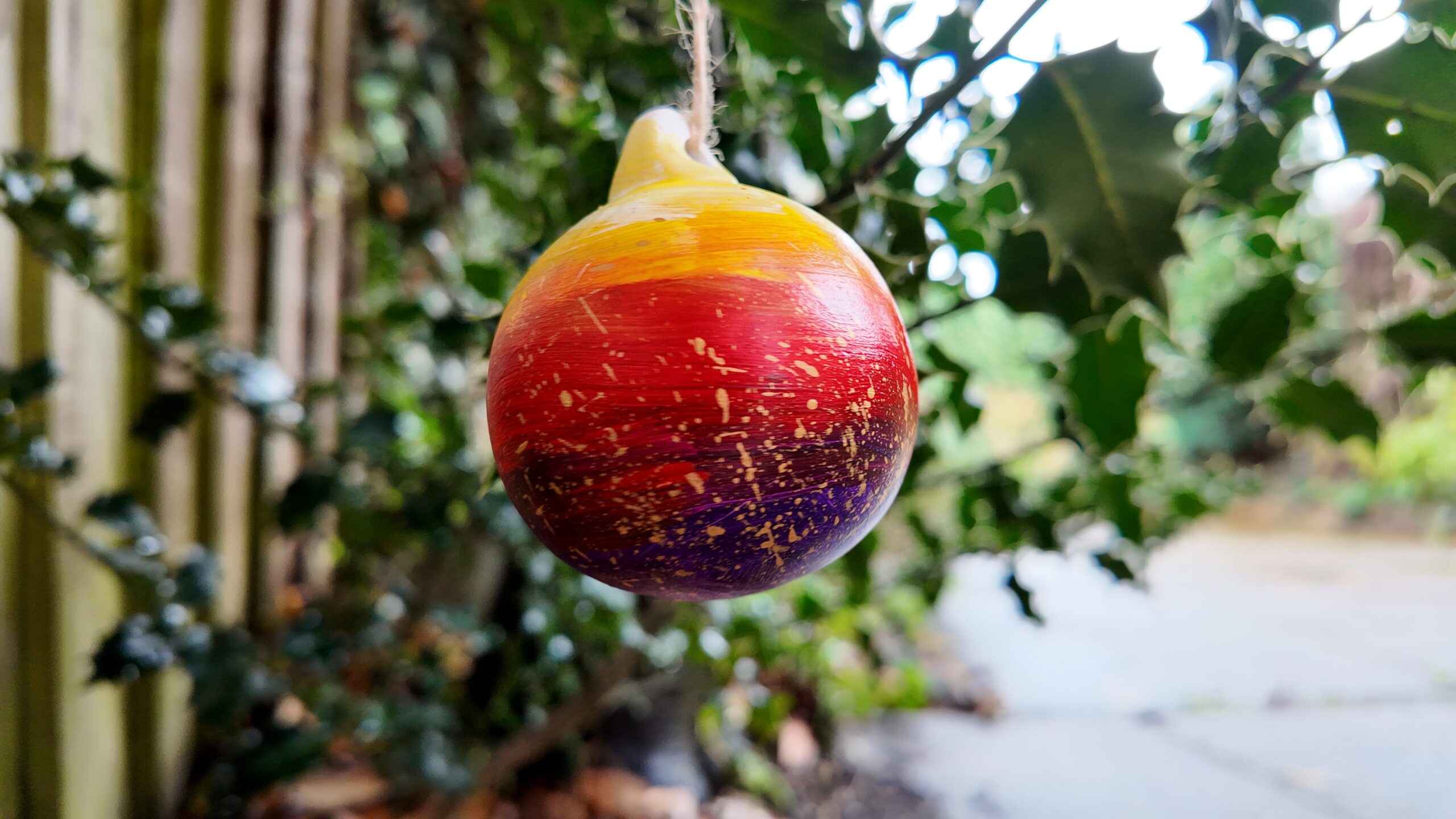 Hand-painted Christmas Bauble Red/Purple